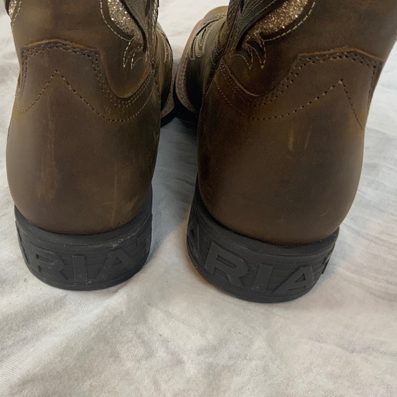 Ariat Youth Round Up Bliss Western Boots — Size 4 — Tan & Gold Glitter — New Wit - Picture 3 of 5